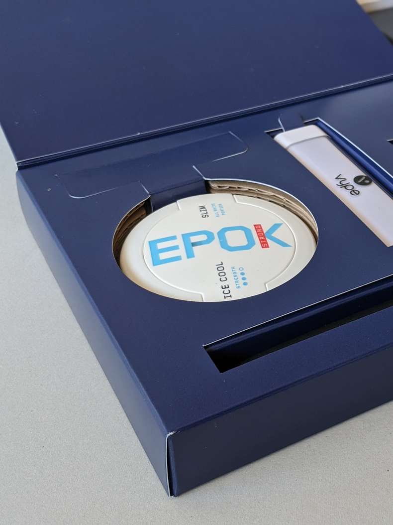 Mailingkarton mit Produkt-Inlay