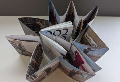 Leporello von der Seite von Langebartels + Jürgens Hamburg GmbH